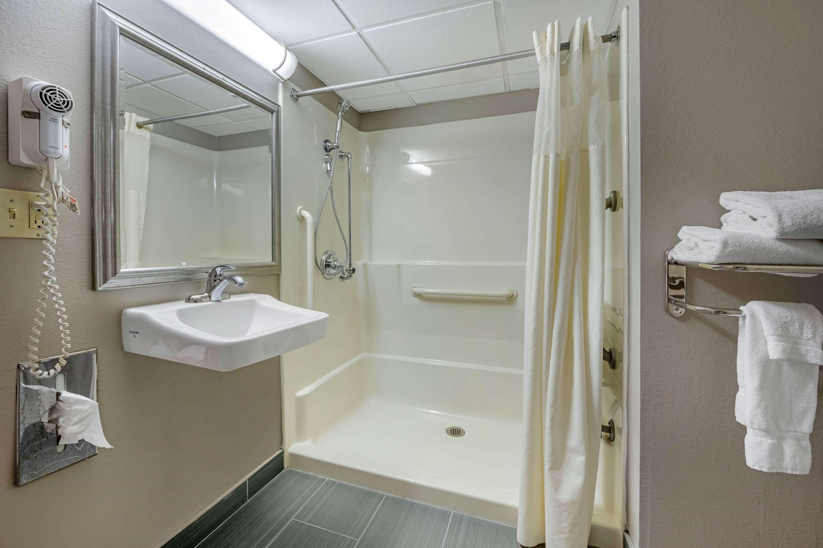 Hotel Clarion And Conference Center Harrisburg West New Cumberland