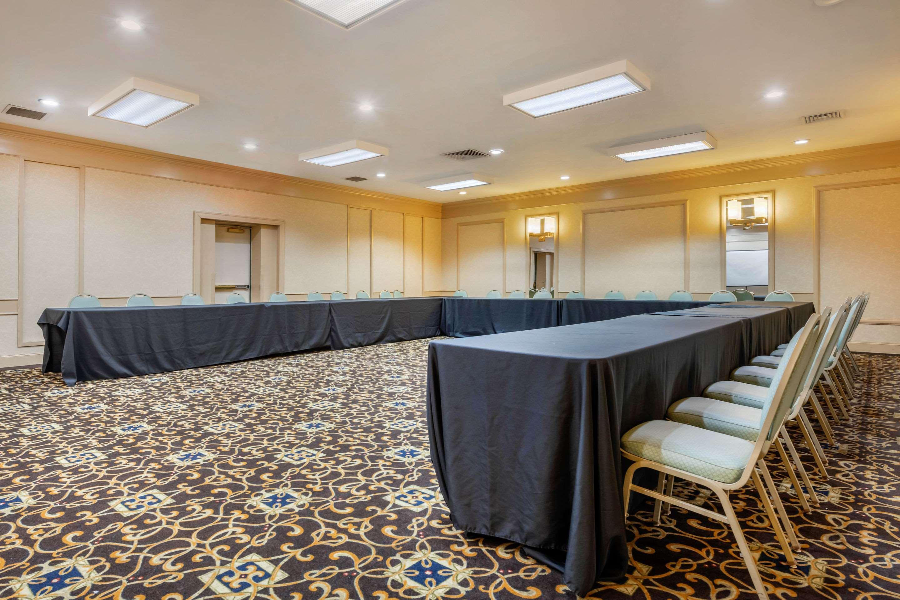 Clarion And Conference Center Harrisburg West 3* New Cumberland