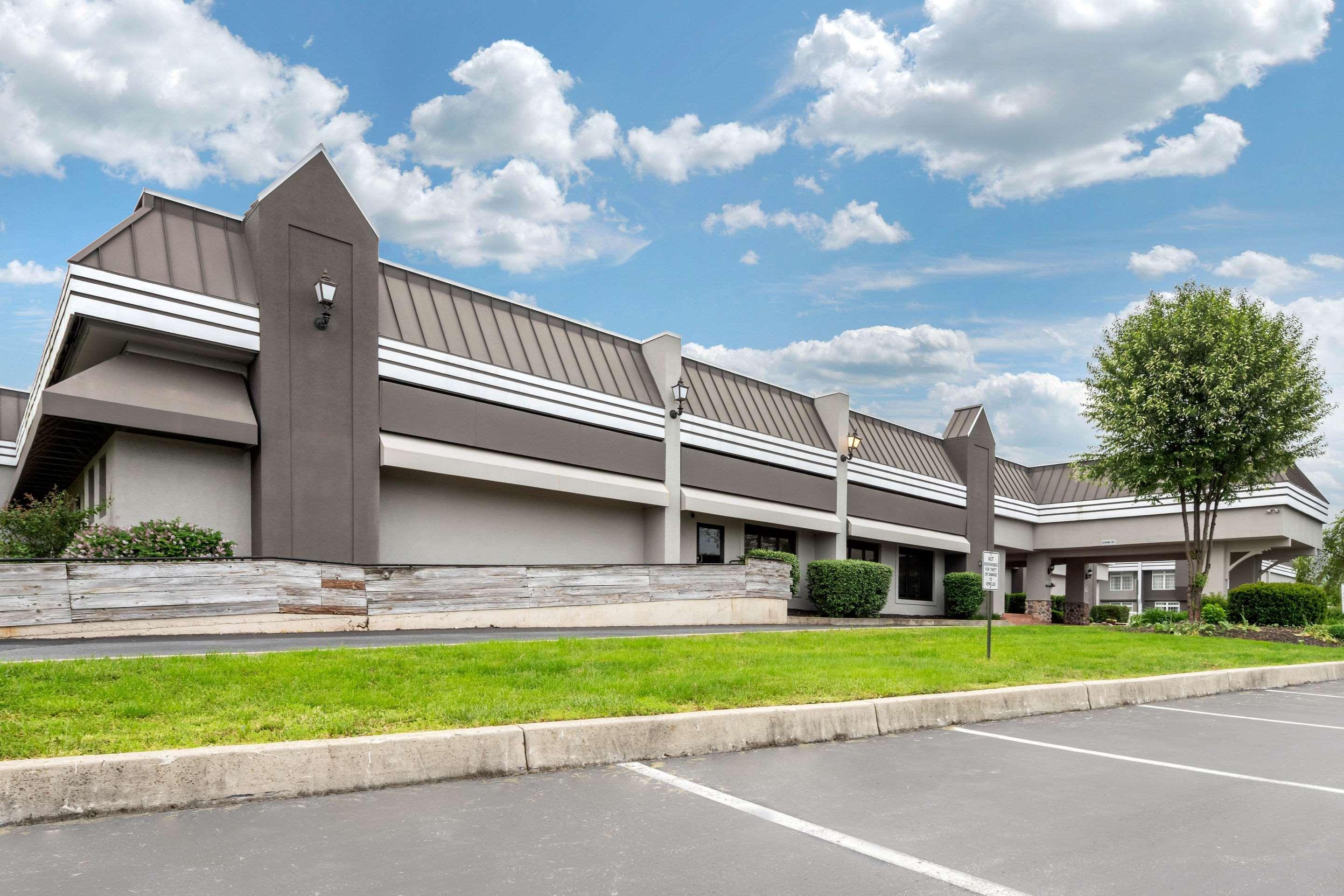 Hotel Clarion And Conference Center Harrisburg West New Cumberland