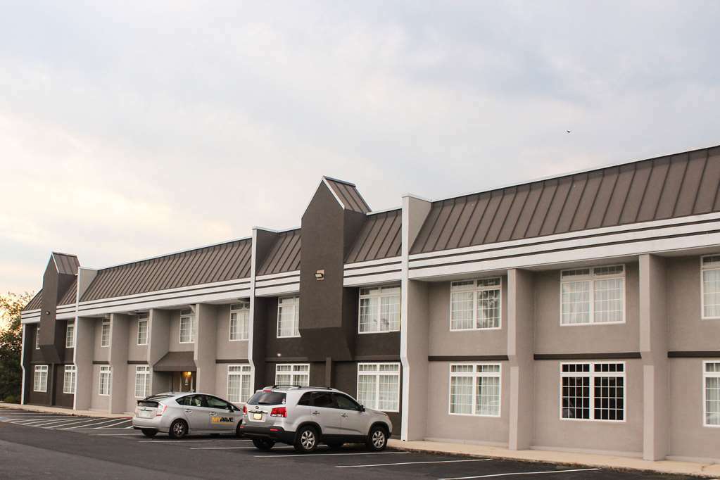 Hotel Clarion And Conference Center Harrisburg West 3*